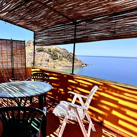 Sea Apartment *